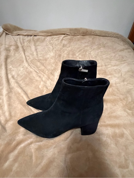 Marc Fisher Shoes - Marc Fisher LTD Alfie Block Heel Black Women’s Pointed-Toe Suede Ankle Boots 7.5